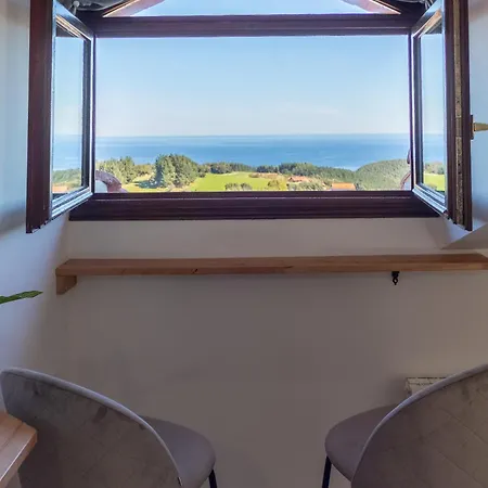 Happy Sea View Urdaibai Apartment